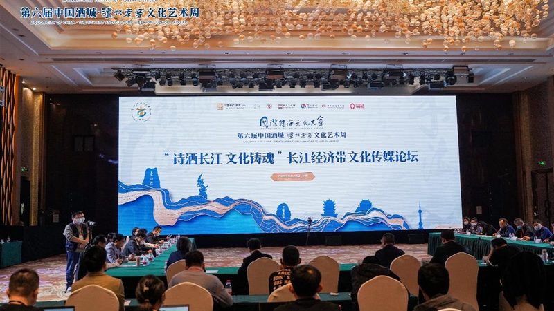 直播代运营：揭秘小团队如何脱颖而出